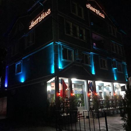 Hotel Heimli Pristina Exterior photo